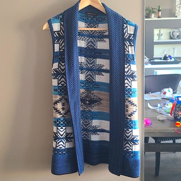 Sweater Vest - Picture 1 of 4